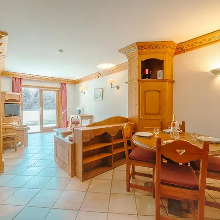 公寓 Le Cristal - Mont Blanc 5 - Happy 霞慕尼