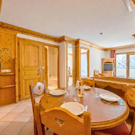 Apartment Le Cristal - Mont Blanc 5 - Happy Chamonix